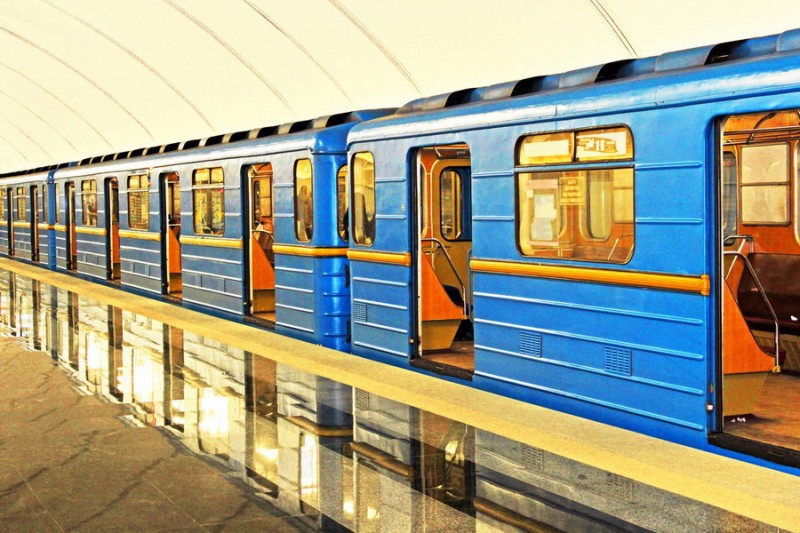 Киевский метрополитен - интересные факты, станции-музеи и призраки