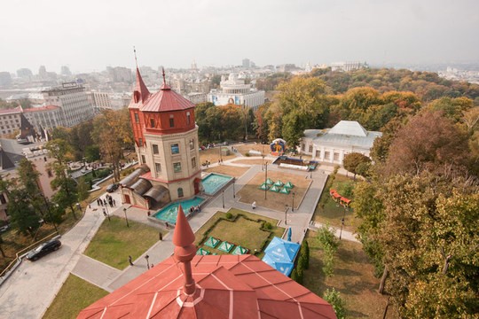 В Крещатом парке для киевлян проведут мастер-классы по вопросам ЖКХ