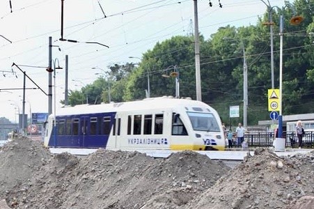 На Выдубичах начали строить платформу для остановки Kyiv Boryspil Express