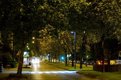 В Киеве появился первый переход с LED-освещением