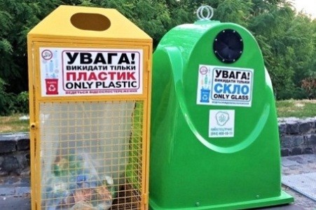 В столице установили 2,5 тыс. контейнеров для раздельного сбора мусора