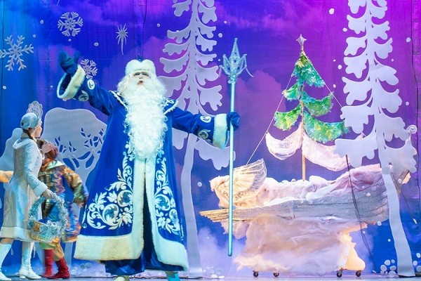 Киевские театры презентовали новогоднюю программу спектаклей