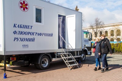 На протяжении месяца киевлян будут бесплатно обследовать на передвижном флюорографе