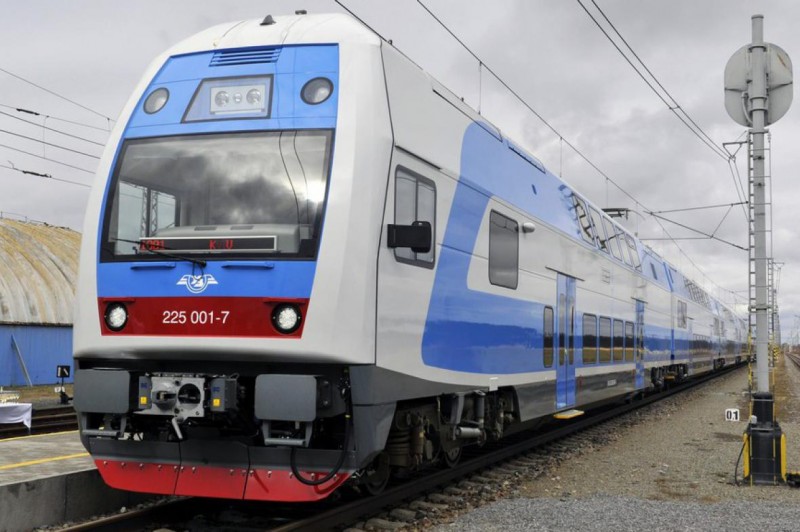 «Укрзалізниця» запускает 12 пар скоростных поездов c Киева