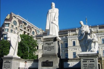 В День Европы на Михайловской площади проведут бесплатные занятия английского