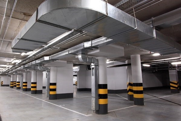 Возле Александровской больницы хотят построить подземный паркинг