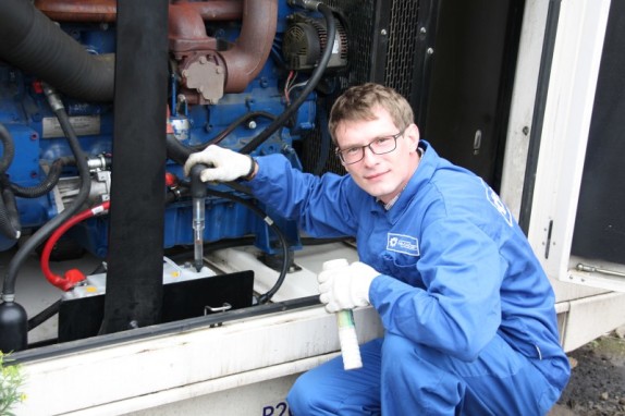 Обслуживание дизельного генератора