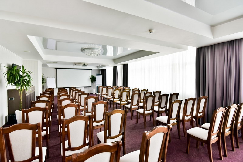 Конференц зал в Terra Nova Sport&Spa Hotel Киев ул. Институтская 73