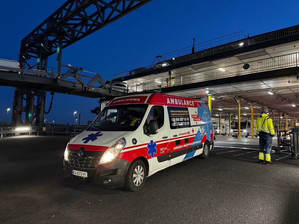 Перевозка лежачих больных в Киеве