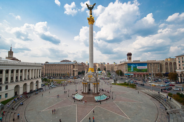 площадь независимости киев 