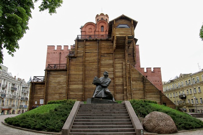 памятник