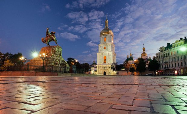 киев